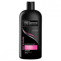 Tresemmé 24hr Body Shampoo 900ml